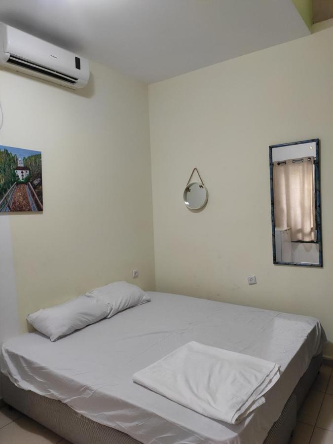 Grin-Motel Хайфа Экстерьер фото