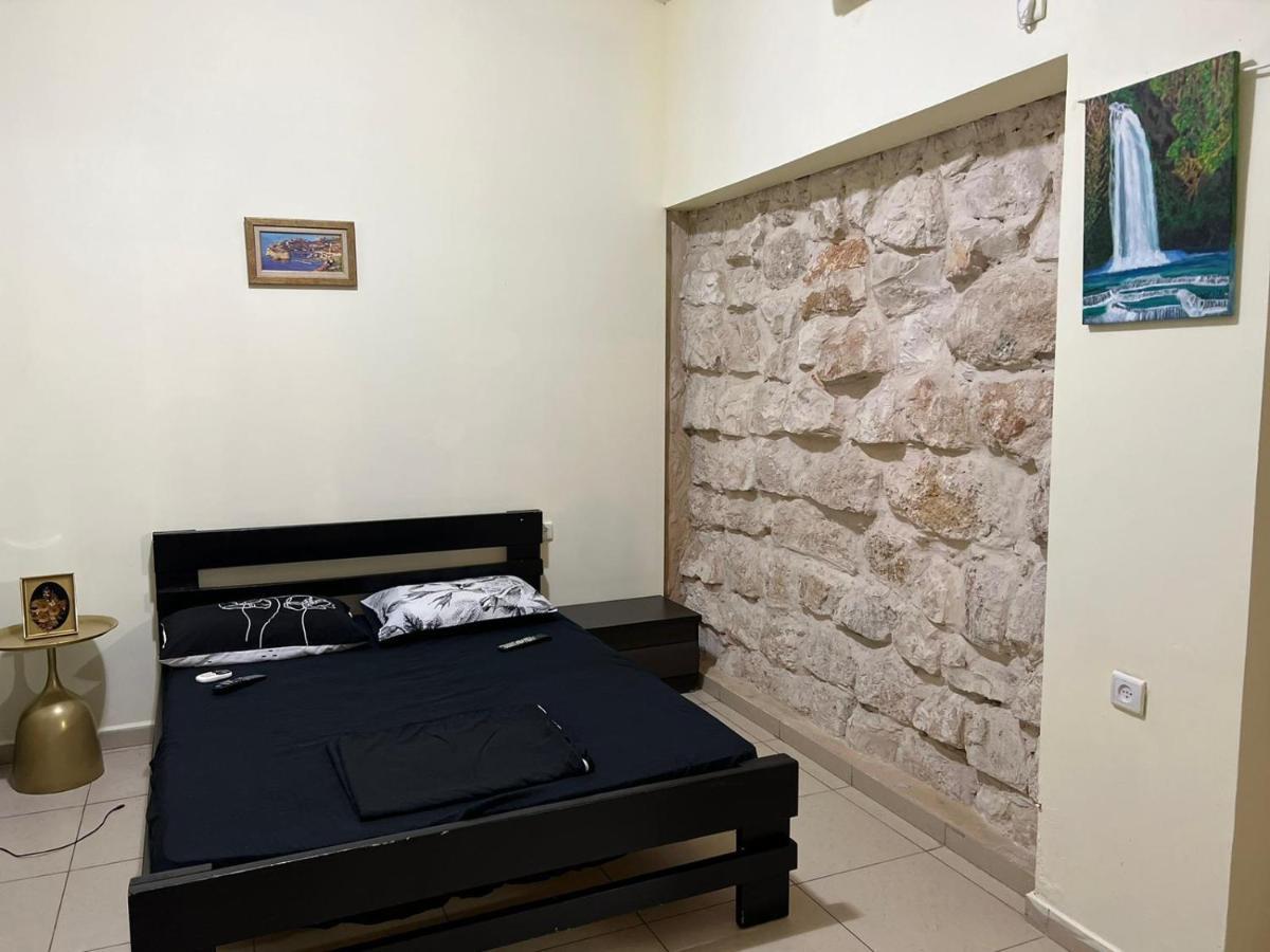 Grin-Motel Хайфа Экстерьер фото